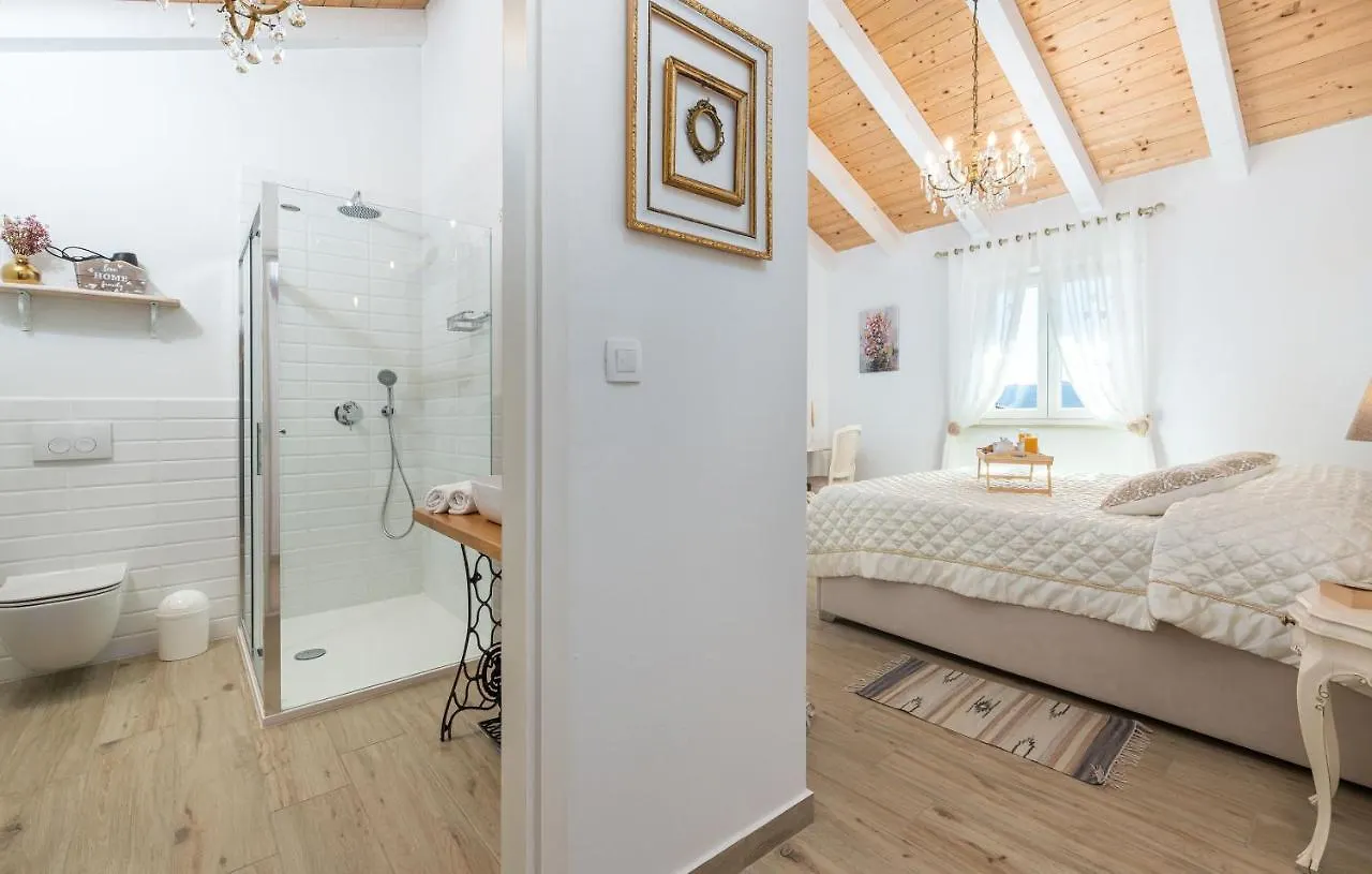 Villa Batelica Labin  Croatia