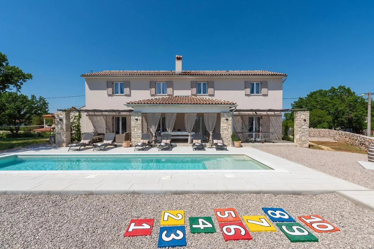 Villa Batelica Labin   Labin (Istria)